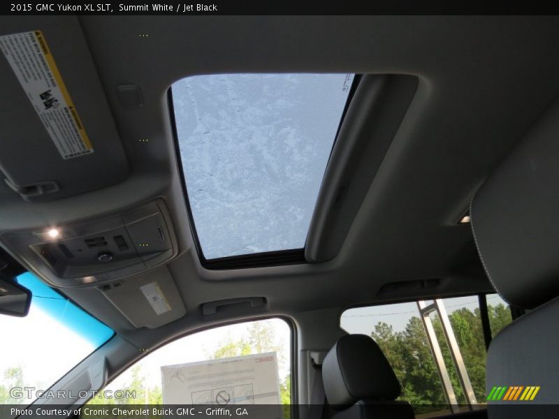 Summit White / Jet Black 2015 GMC Yukon XL SLT