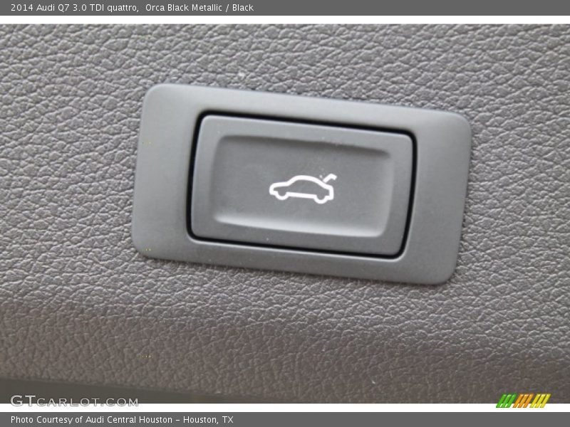 Orca Black Metallic / Black 2014 Audi Q7 3.0 TDI quattro