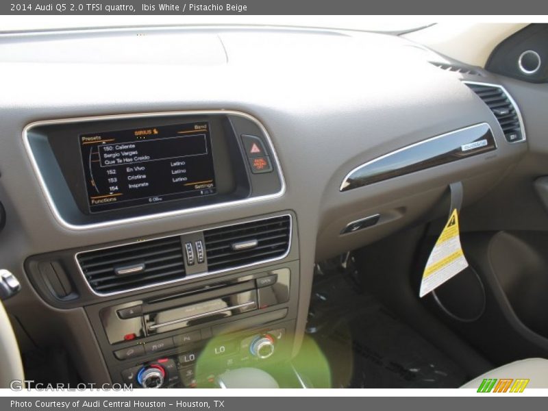 Ibis White / Pistachio Beige 2014 Audi Q5 2.0 TFSI quattro
