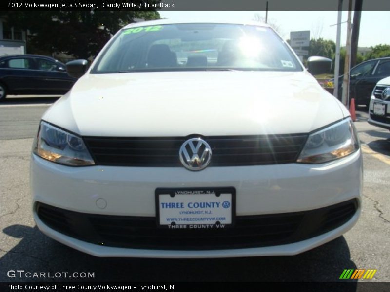 Candy White / Titan Black 2012 Volkswagen Jetta S Sedan