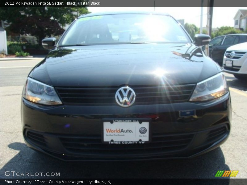 Black / Titan Black 2012 Volkswagen Jetta SE Sedan