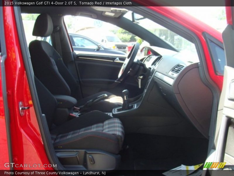 Tornado Red / Interlagos Cloth 2015 Volkswagen Golf GTI 4-Door 2.0T S