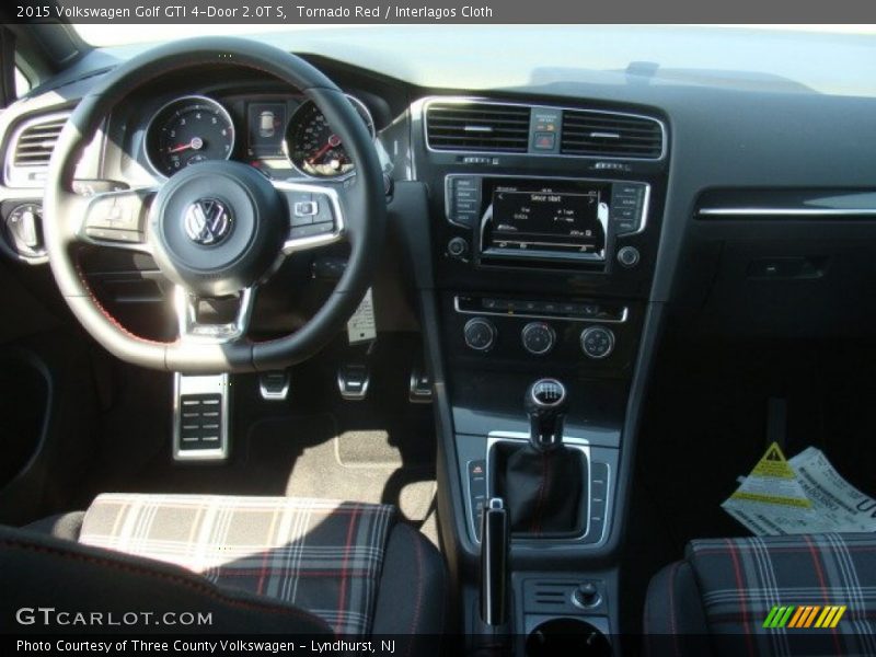 Tornado Red / Interlagos Cloth 2015 Volkswagen Golf GTI 4-Door 2.0T S
