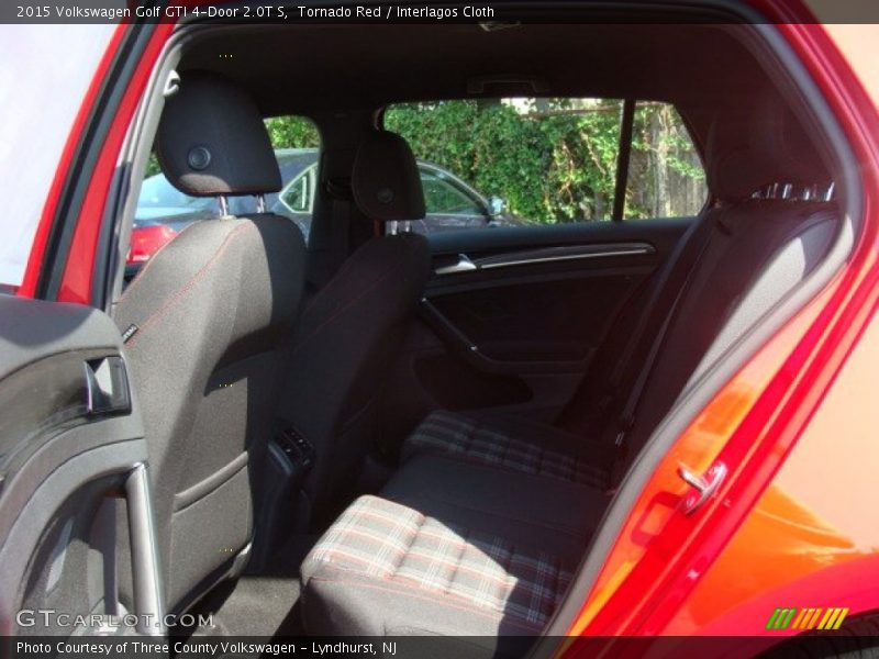 Tornado Red / Interlagos Cloth 2015 Volkswagen Golf GTI 4-Door 2.0T S