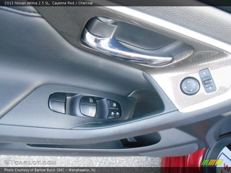 Cayenne Red / Charcoal 2013 Nissan Altima 2.5 SL