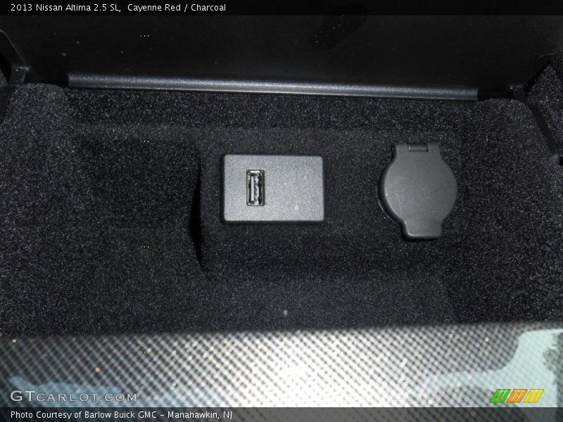 Cayenne Red / Charcoal 2013 Nissan Altima 2.5 SL