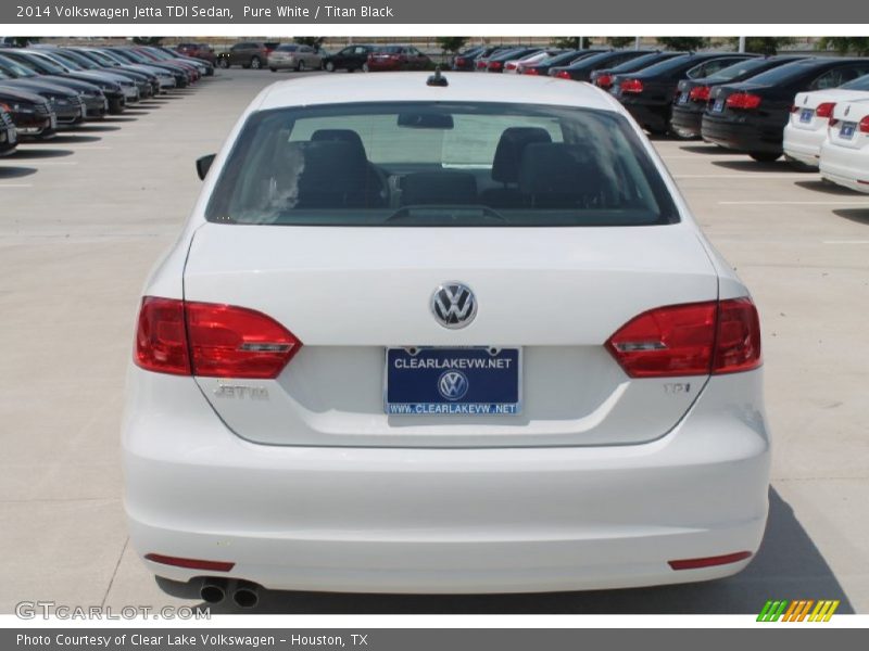 Pure White / Titan Black 2014 Volkswagen Jetta TDI Sedan