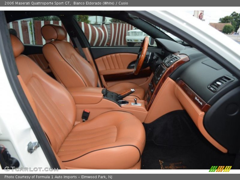 Front Seat of 2006 Quattroporte Sport GT