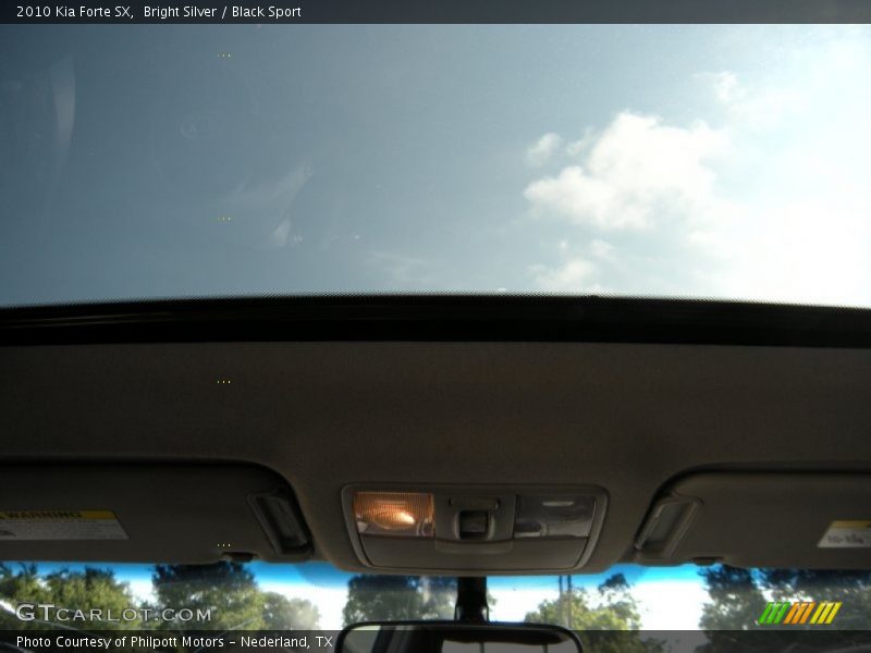 Bright Silver / Black Sport 2010 Kia Forte SX