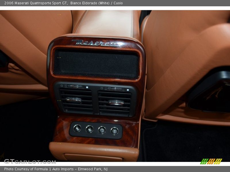 Bianco Eldorado (White) / Cuoio 2006 Maserati Quattroporte Sport GT