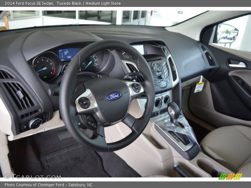 Tuxedo Black / Medium Light Stone 2014 Ford Focus SE Sedan