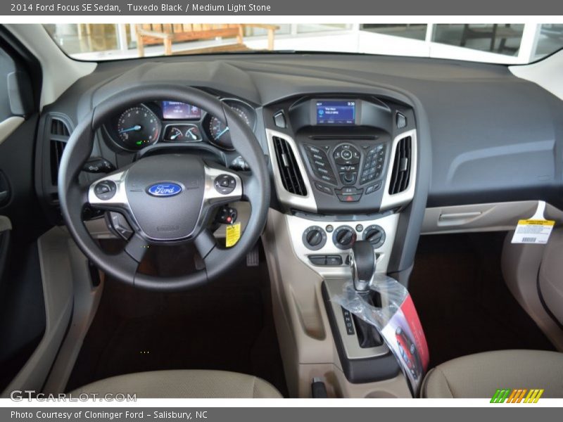 Tuxedo Black / Medium Light Stone 2014 Ford Focus SE Sedan