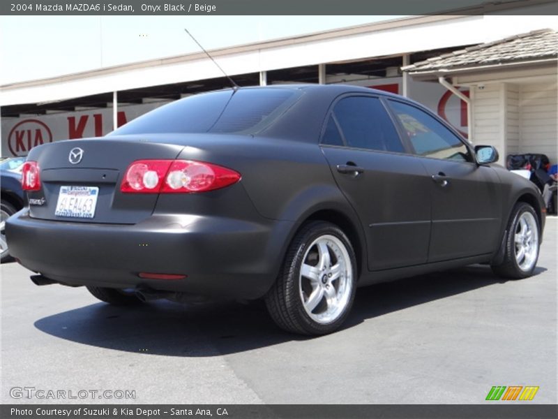 Onyx Black / Beige 2004 Mazda MAZDA6 i Sedan