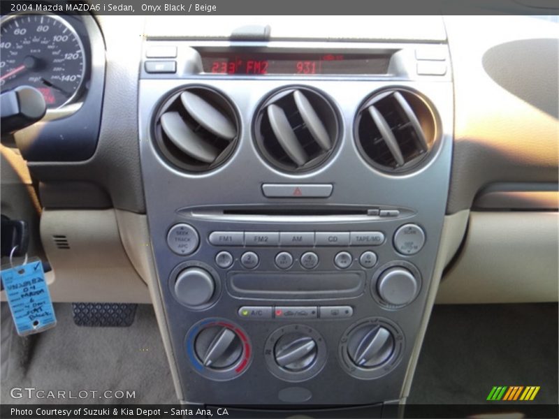 Onyx Black / Beige 2004 Mazda MAZDA6 i Sedan