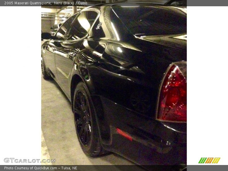 Nero (Black) / Cuoio 2005 Maserati Quattroporte