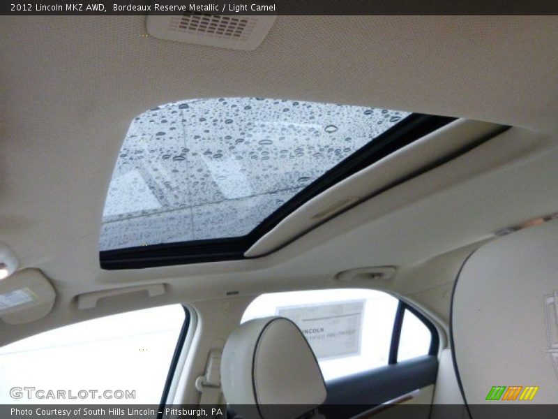 Bordeaux Reserve Metallic / Light Camel 2012 Lincoln MKZ AWD