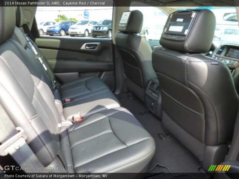 Cayenne Red / Charcoal 2014 Nissan Pathfinder SL AWD
