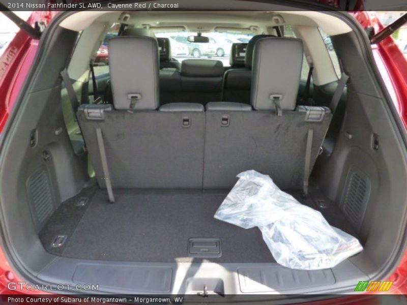 Cayenne Red / Charcoal 2014 Nissan Pathfinder SL AWD