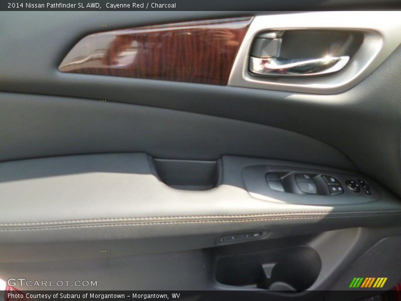 Cayenne Red / Charcoal 2014 Nissan Pathfinder SL AWD