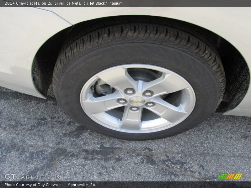 Silver Ice Metallic / Jet Black/Titanium 2014 Chevrolet Malibu LS