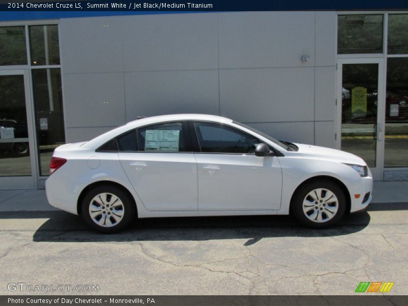 Summit White / Jet Black/Medium Titanium 2014 Chevrolet Cruze LS