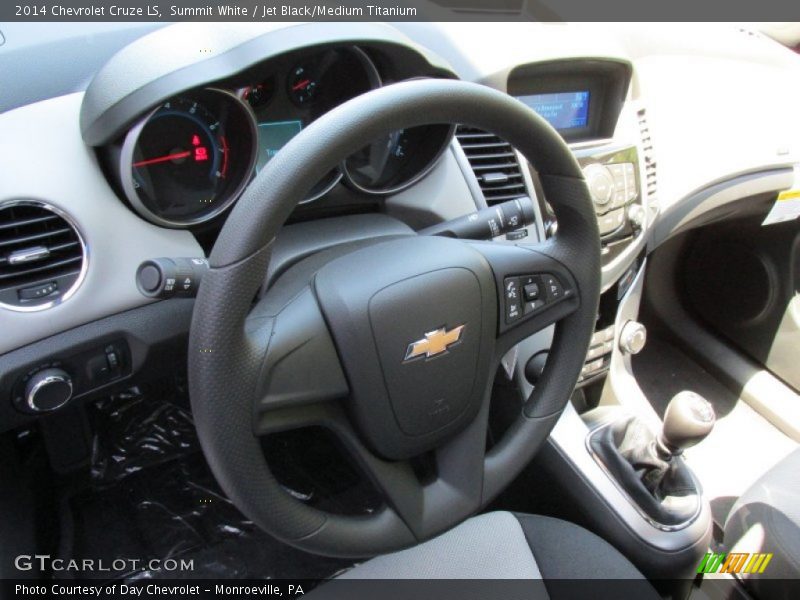 Summit White / Jet Black/Medium Titanium 2014 Chevrolet Cruze LS