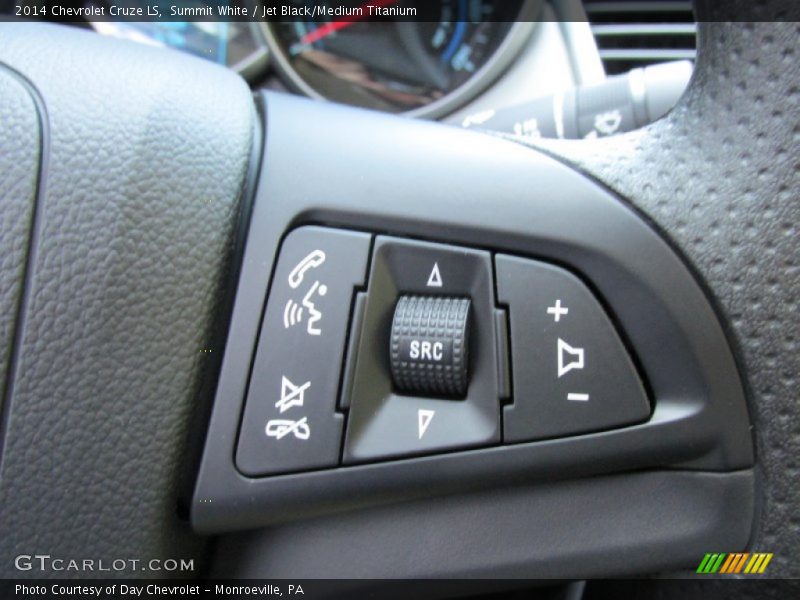 Summit White / Jet Black/Medium Titanium 2014 Chevrolet Cruze LS