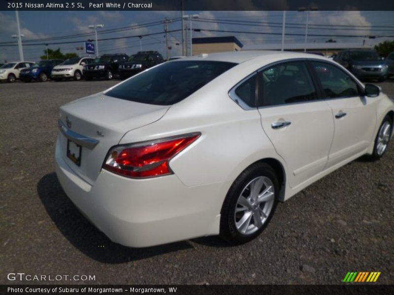 Pearl White / Charcoal 2015 Nissan Altima 2.5 SL