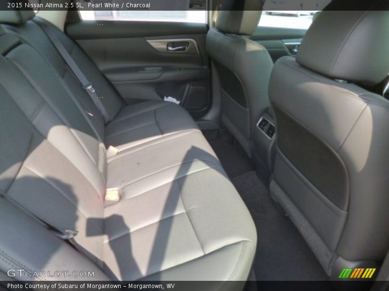 Pearl White / Charcoal 2015 Nissan Altima 2.5 SL