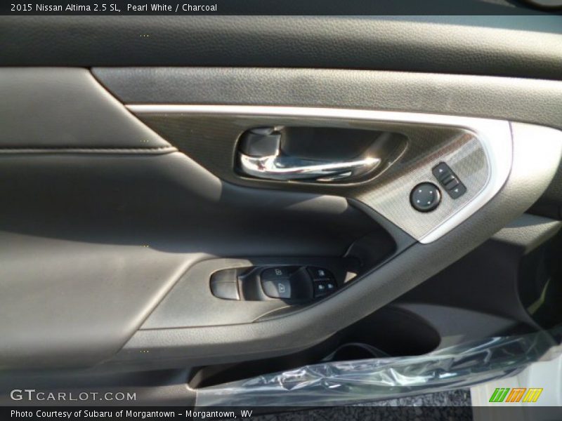 Pearl White / Charcoal 2015 Nissan Altima 2.5 SL