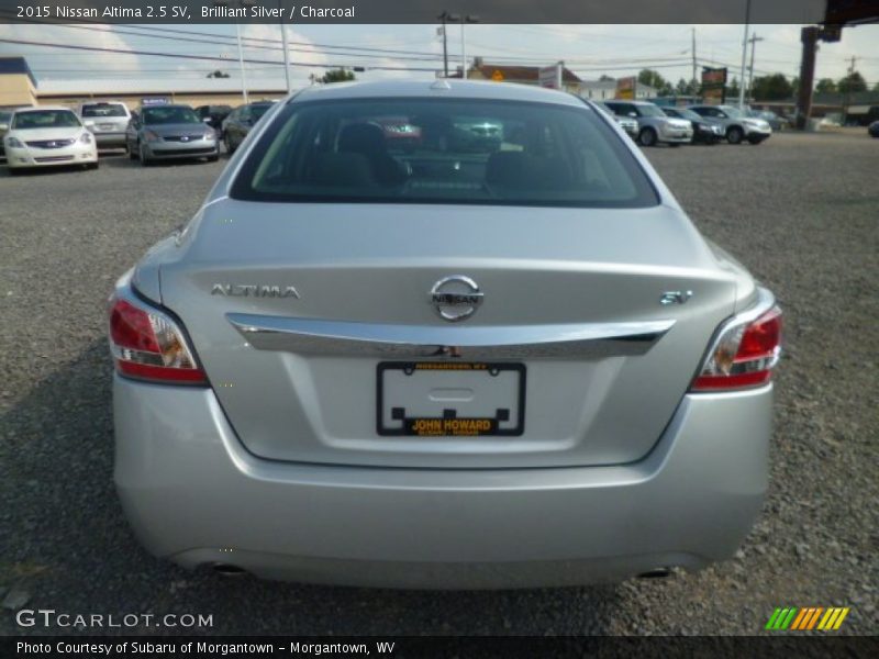 Brilliant Silver / Charcoal 2015 Nissan Altima 2.5 SV