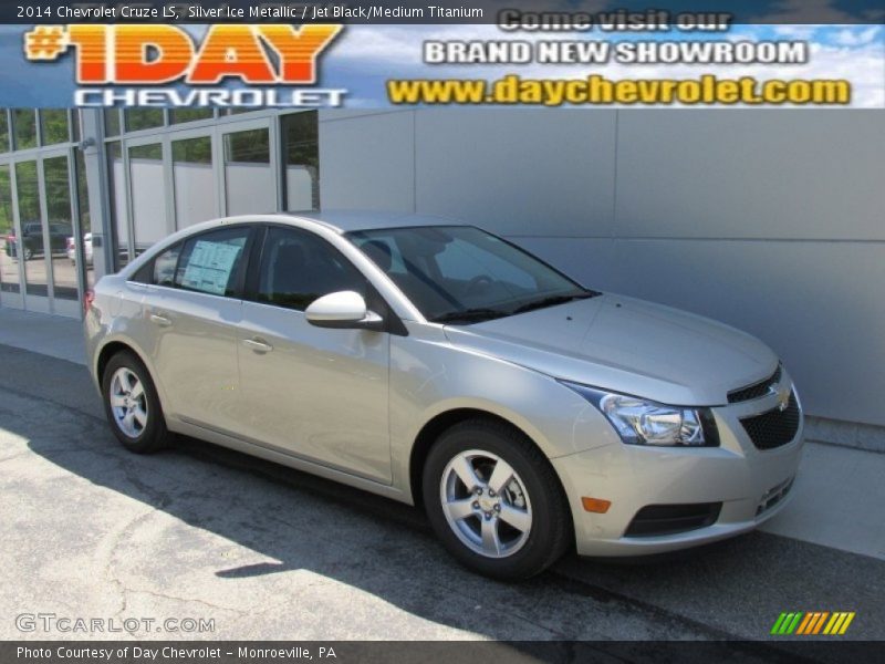 Silver Ice Metallic / Jet Black/Medium Titanium 2014 Chevrolet Cruze LS