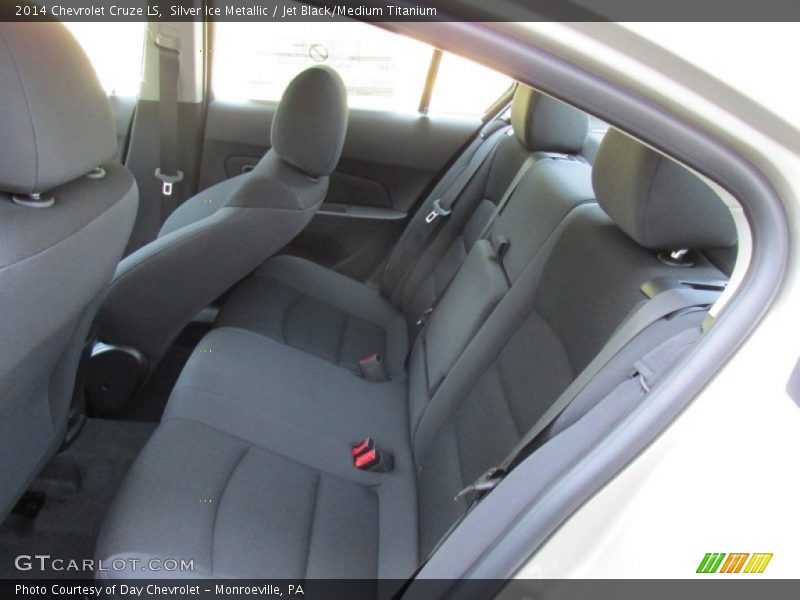 Silver Ice Metallic / Jet Black/Medium Titanium 2014 Chevrolet Cruze LS