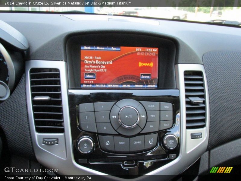 Silver Ice Metallic / Jet Black/Medium Titanium 2014 Chevrolet Cruze LS