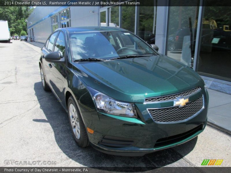 Rainforest Green Metallic / Jet Black/Medium Titanium 2014 Chevrolet Cruze LS