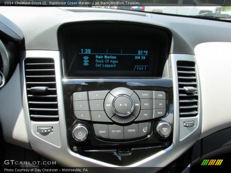 Rainforest Green Metallic / Jet Black/Medium Titanium 2014 Chevrolet Cruze LS