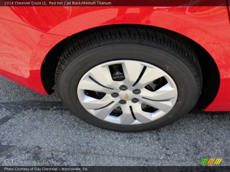 Red Hot / Jet Black/Medium Titanium 2014 Chevrolet Cruze LS