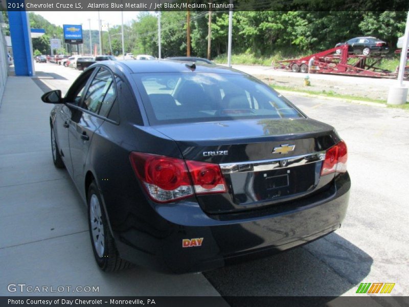 Atlantis Blue Metallic / Jet Black/Medium Titanium 2014 Chevrolet Cruze LS