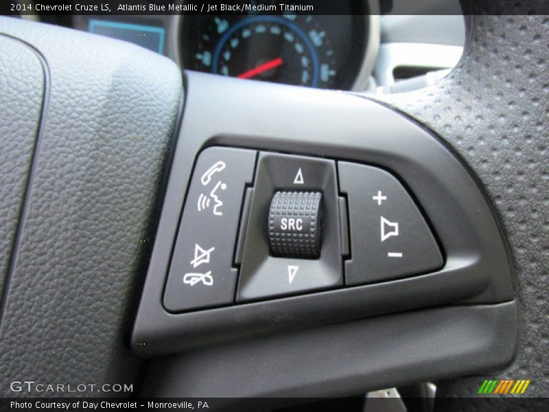 Atlantis Blue Metallic / Jet Black/Medium Titanium 2014 Chevrolet Cruze LS