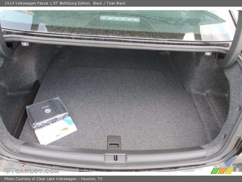 Black / Titan Black 2014 Volkswagen Passat 1.8T Wolfsburg Edition