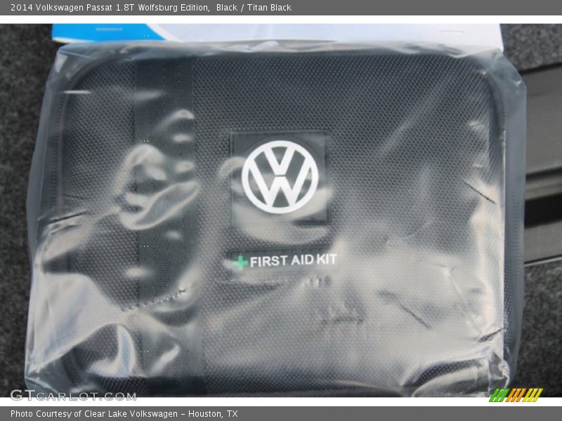 Black / Titan Black 2014 Volkswagen Passat 1.8T Wolfsburg Edition