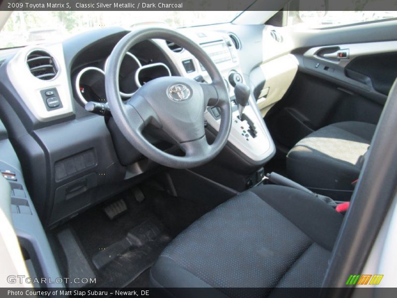 Classic Silver Metallic / Dark Charcoal 2009 Toyota Matrix S