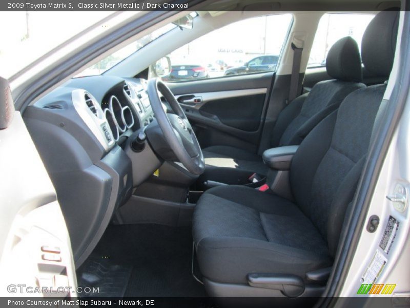 Classic Silver Metallic / Dark Charcoal 2009 Toyota Matrix S