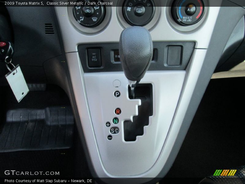 Classic Silver Metallic / Dark Charcoal 2009 Toyota Matrix S