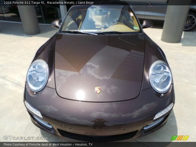 Macadamia Metallic / Sand Beige 2009 Porsche 911 Targa 4S