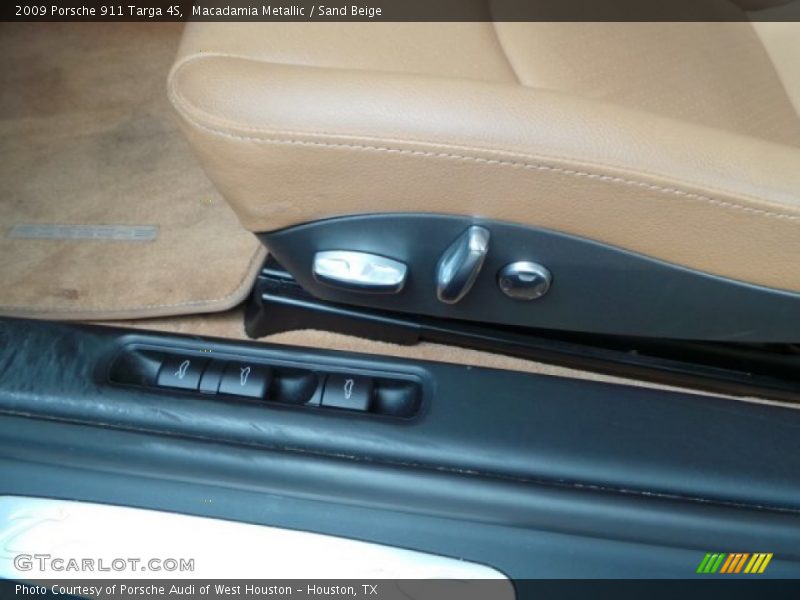 Macadamia Metallic / Sand Beige 2009 Porsche 911 Targa 4S