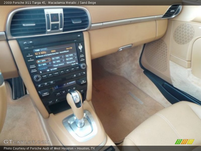 Macadamia Metallic / Sand Beige 2009 Porsche 911 Targa 4S