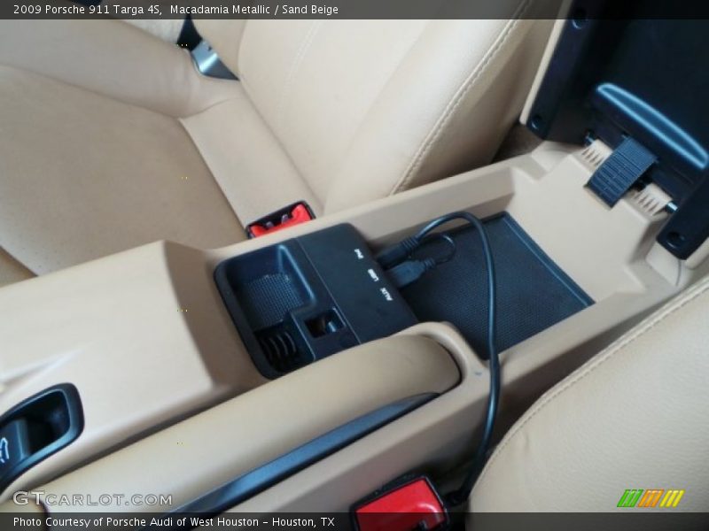 Macadamia Metallic / Sand Beige 2009 Porsche 911 Targa 4S
