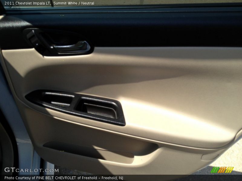 Summit White / Neutral 2011 Chevrolet Impala LT