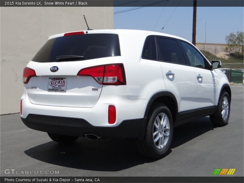 Snow White Pearl / Black 2015 Kia Sorento LX